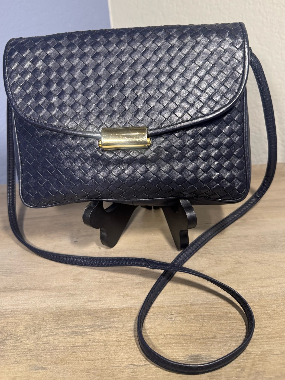 Vintage Ganson Woven Leather Crossbody Bag Navy Gold Tone